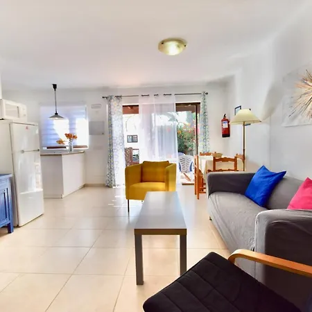 Buganvillia Apartment *