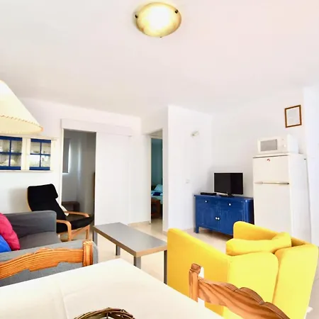 Buganvillia Apartment *